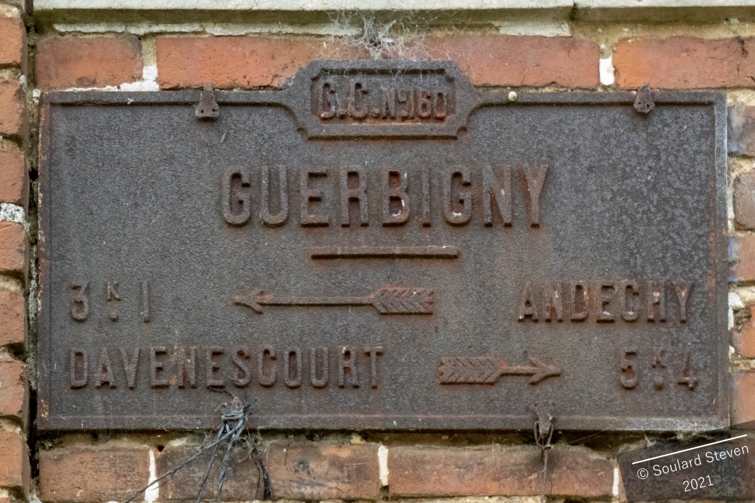La plaque de Guerbigny.